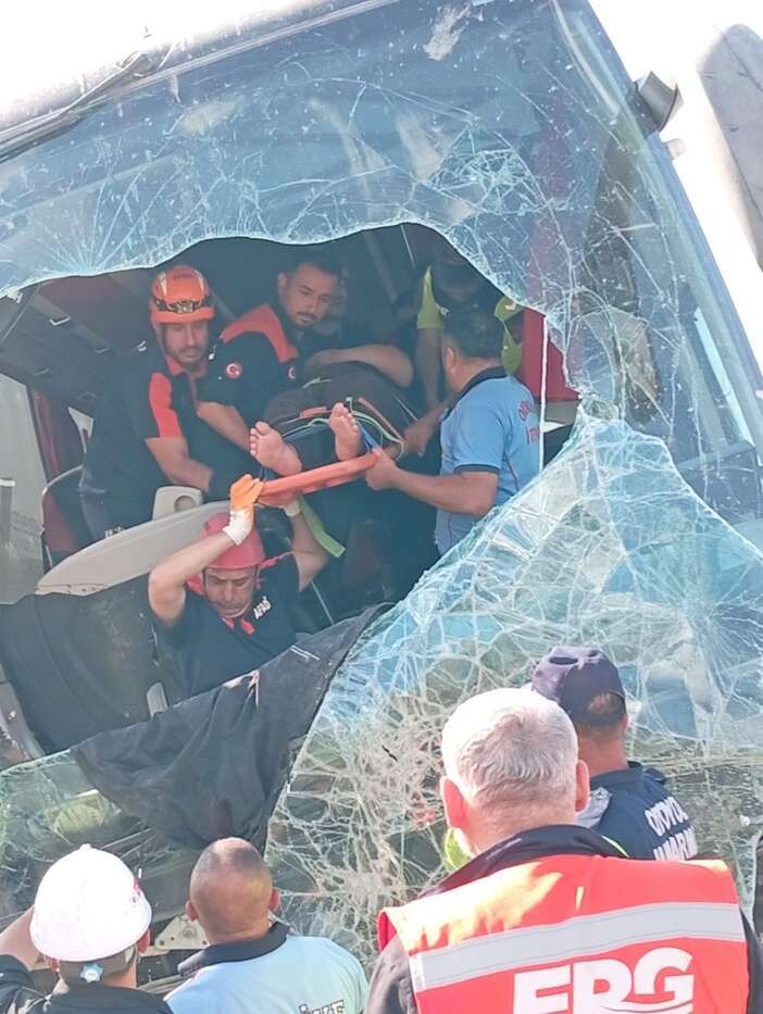 1 kişi öldü, 2 kişi de Konya’da yaşam mücadelesi veriyor! Şoför tutuklandı 8